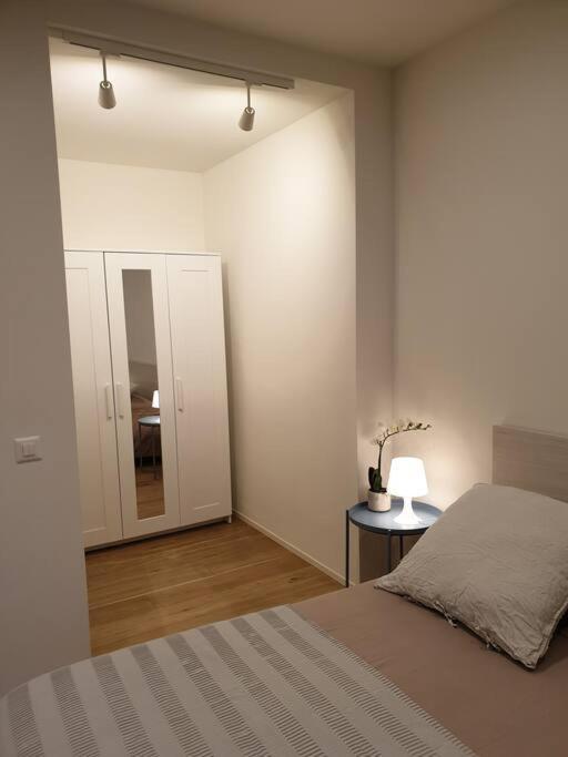 Experience The Loft! Loft 18, Downtown, Near The Lake Free Parking Available Lugano Buitenkant foto